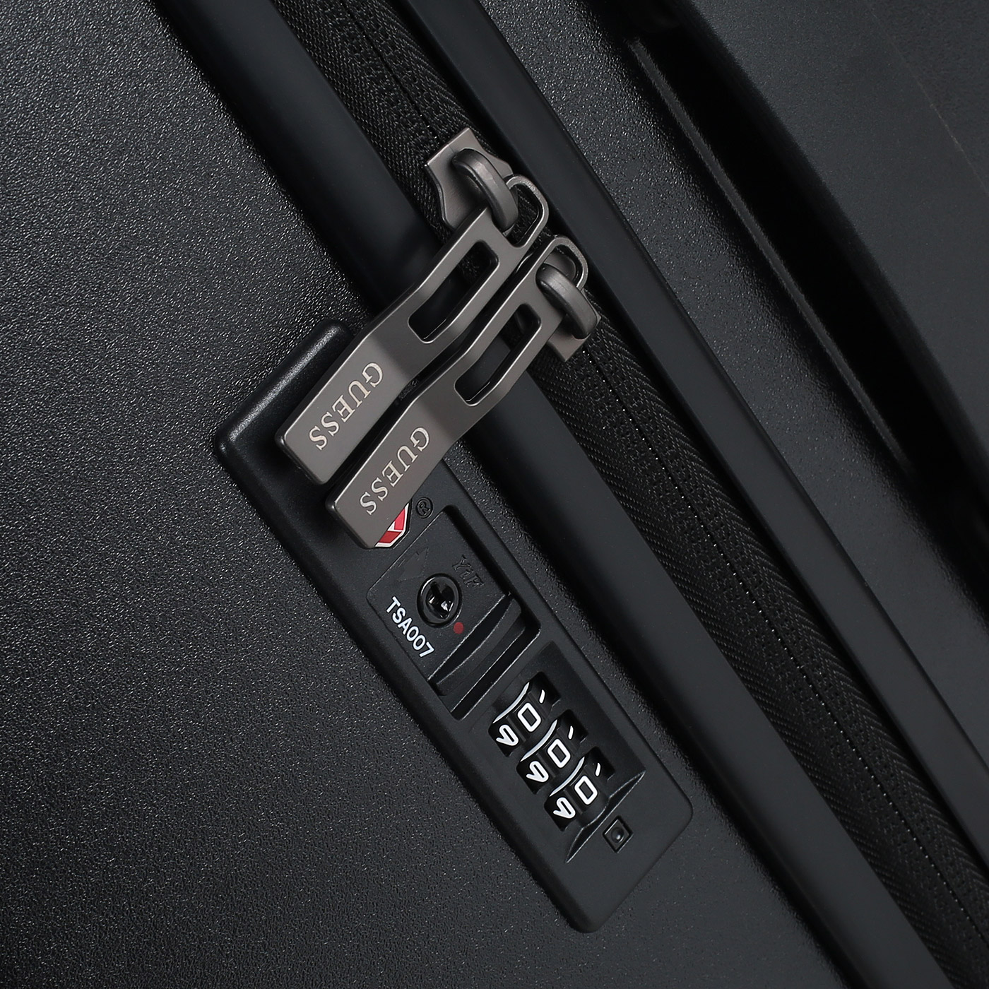 Чемодан большой L из полиурeтана Guess Verona