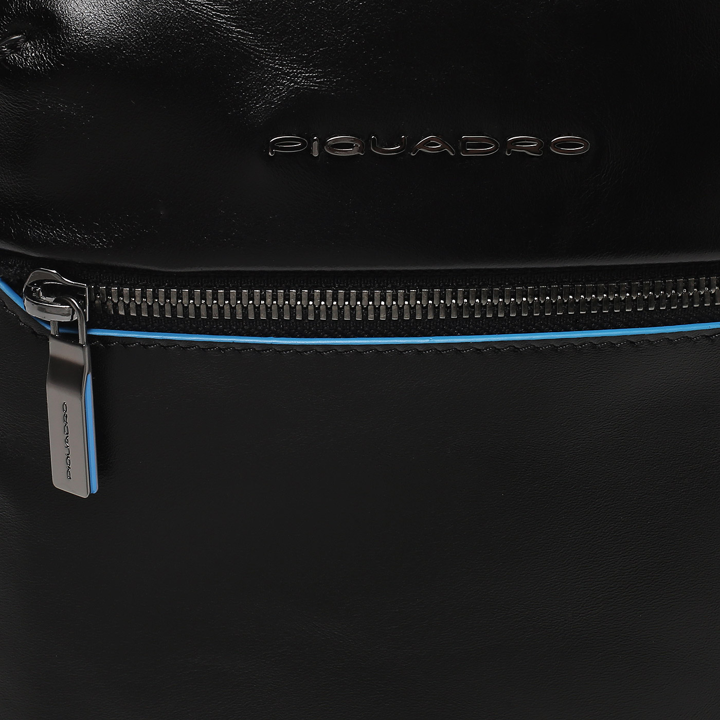 Однолямочный рюкзак Piquadro Blue square