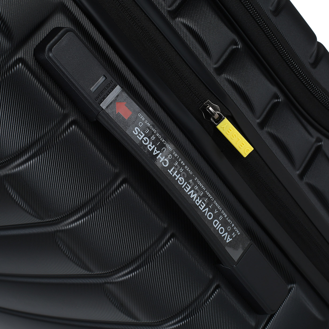 Чемодан средний M из поликарбоната Delsey Shadow 5.0