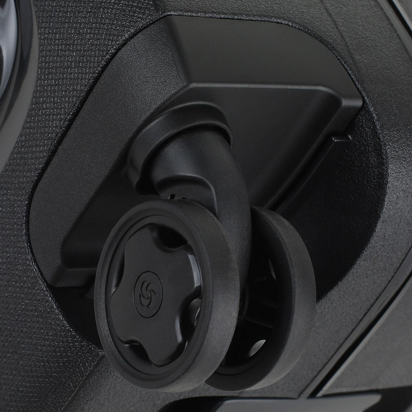 Чемодан для ручной клади из полипропилена Samsonite Essens