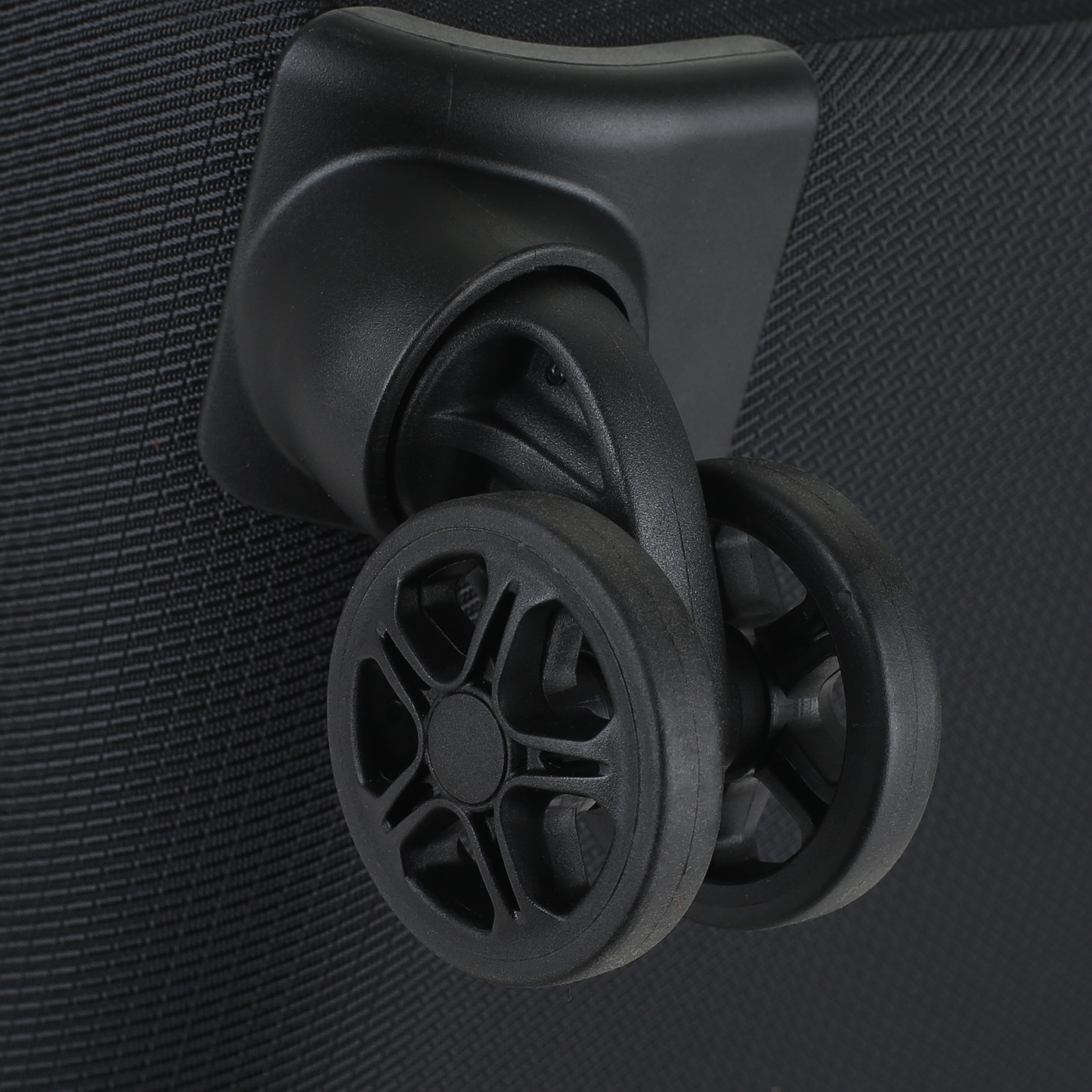 Чемодан большой L тканевый Delsey Montmartre Air 2.0