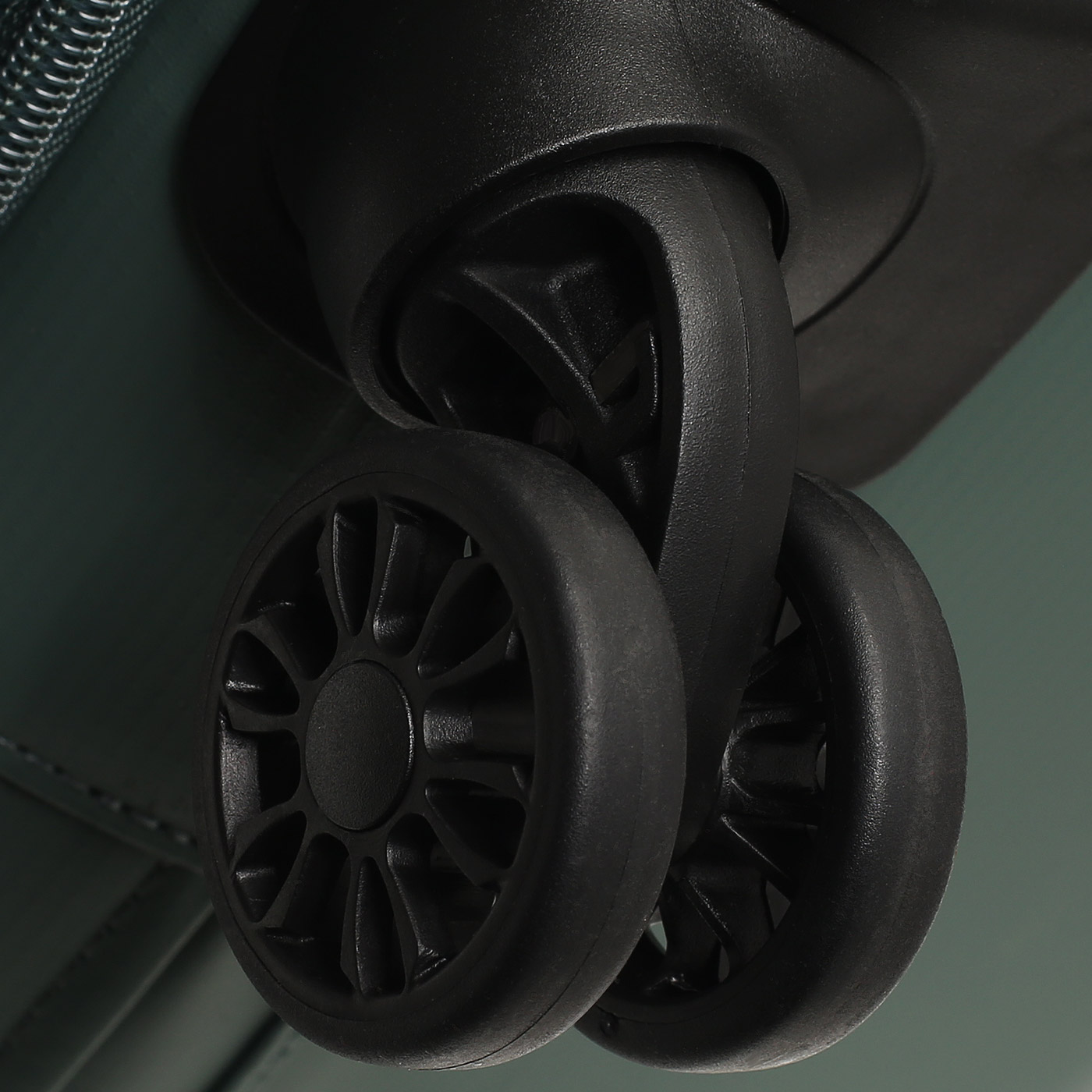 Чемодан средний M тканевый American Tourister Summerride