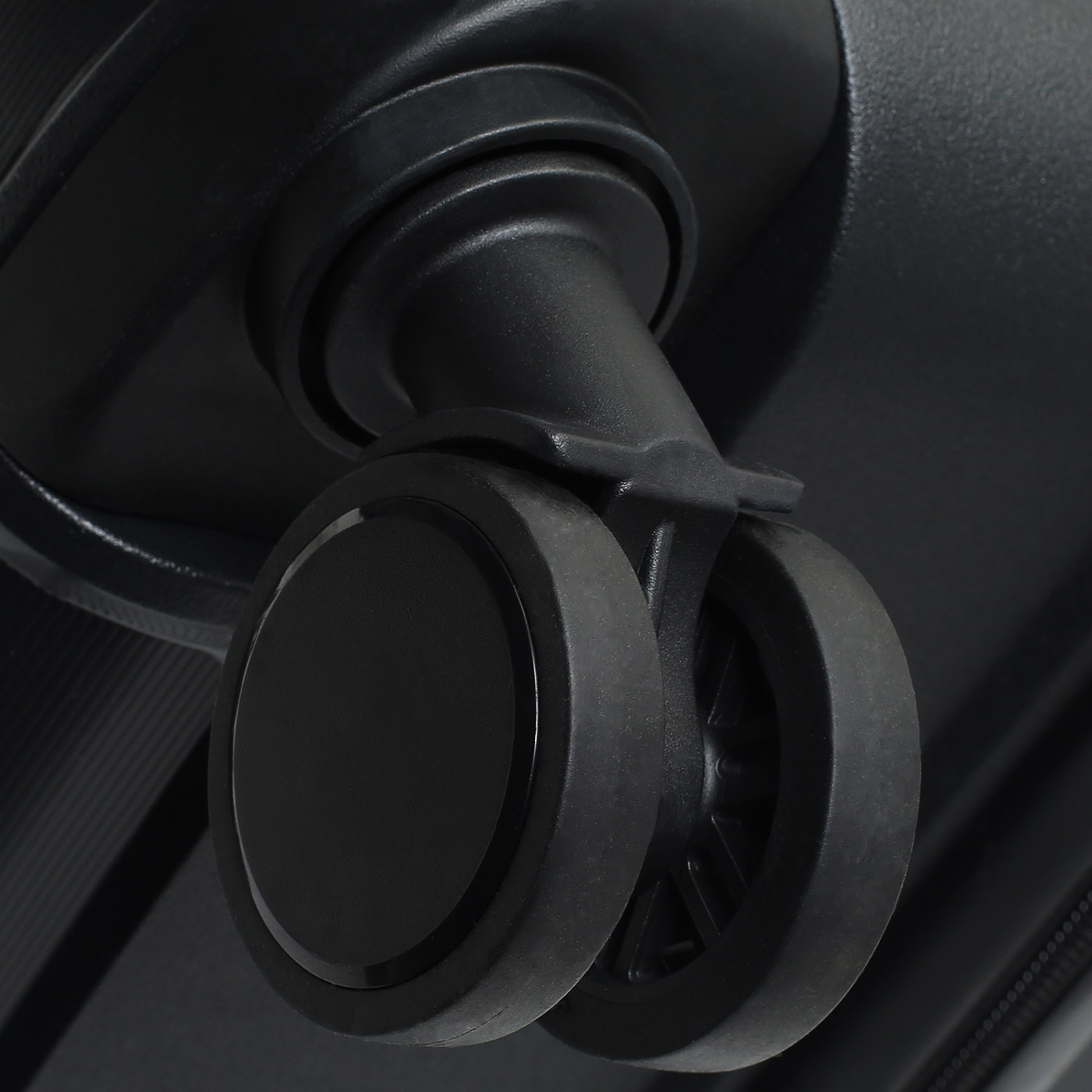 Чемодан большой L из полипропилена Stevens Chrome