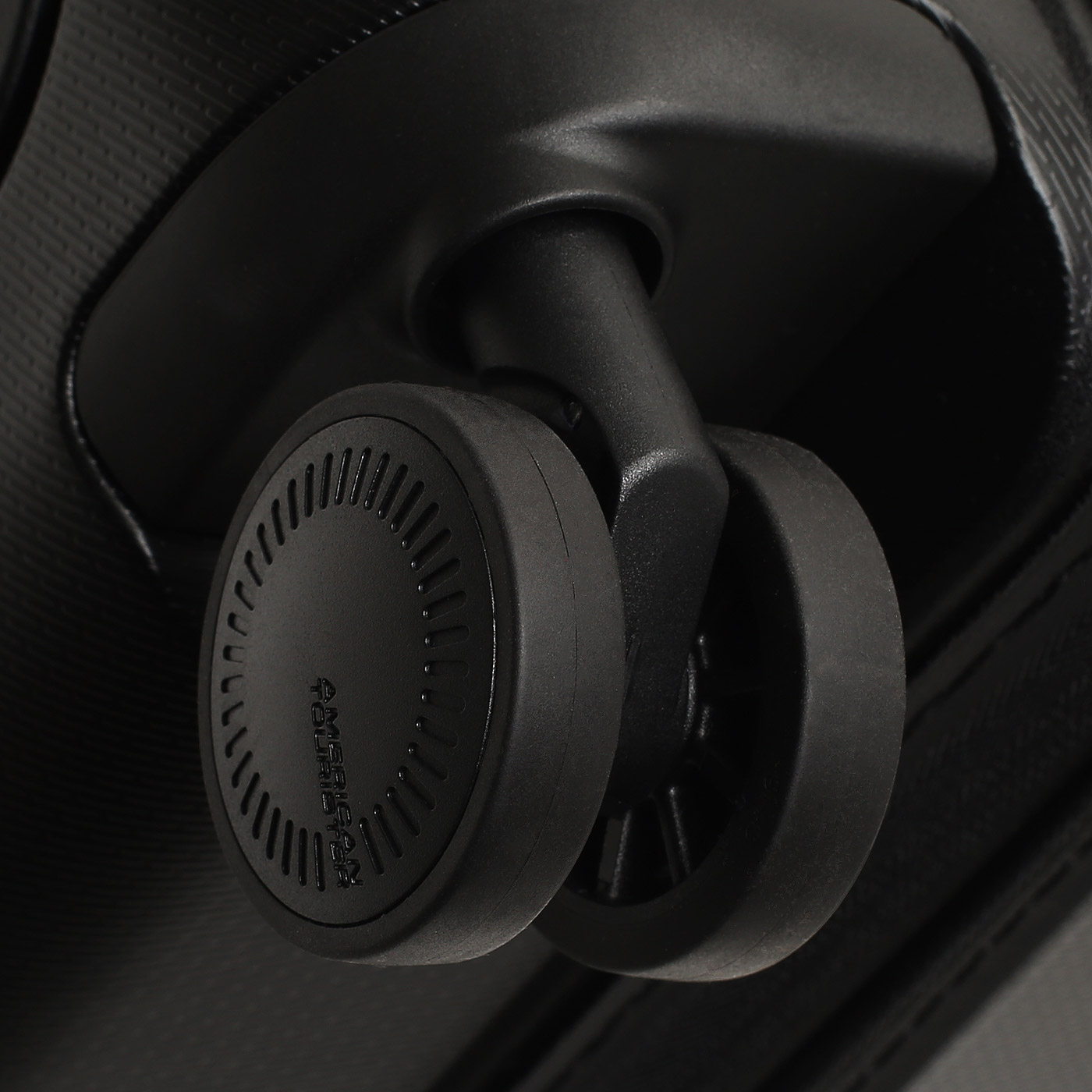 Чемодан для ручной клади  American Tourister Dashpop