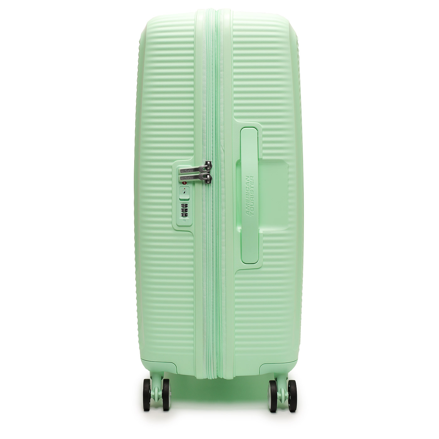 Чемодан средний M из полипропилена American Tourister Soundbox