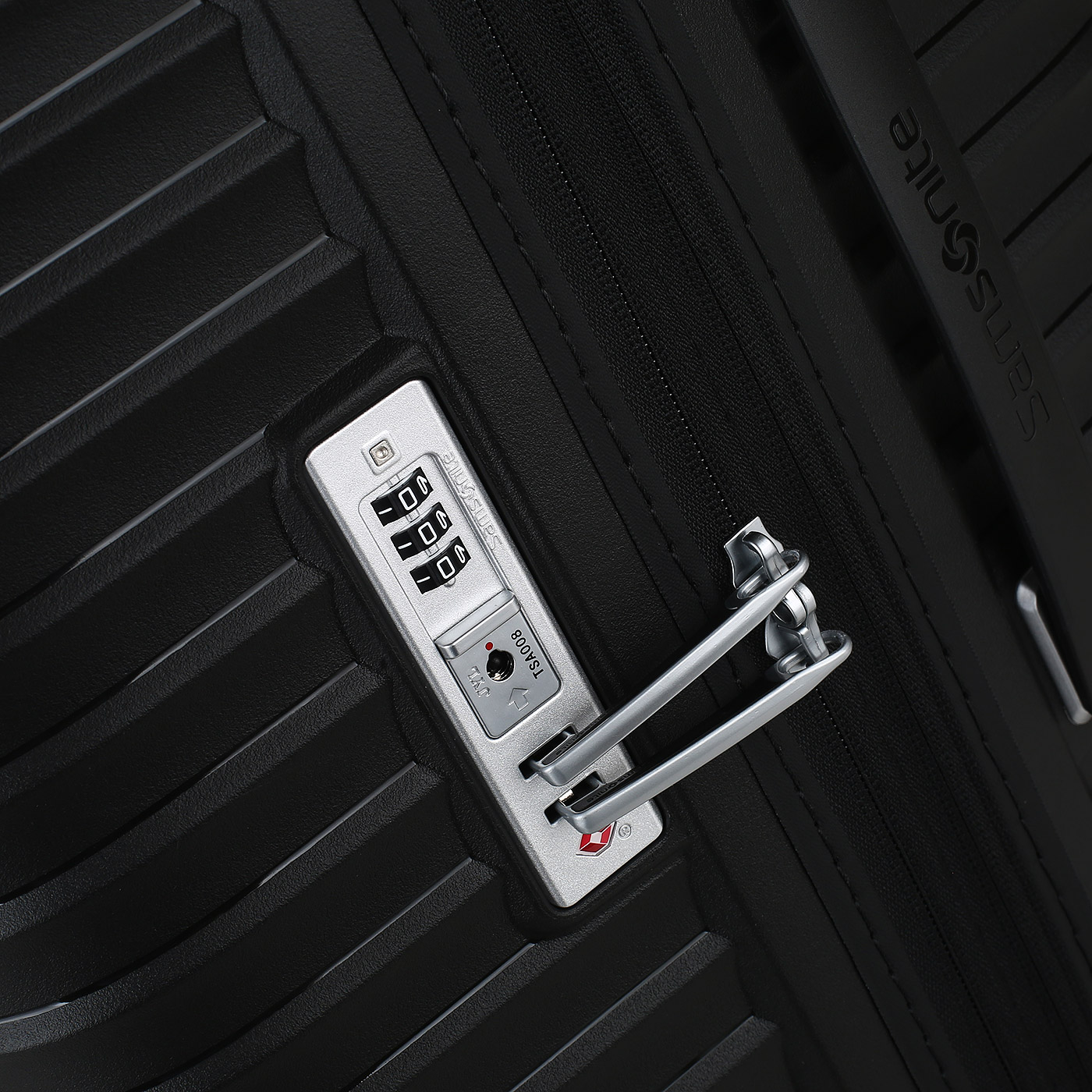 Чемодан очень большой XL из полипропилена Samsonite Upscape