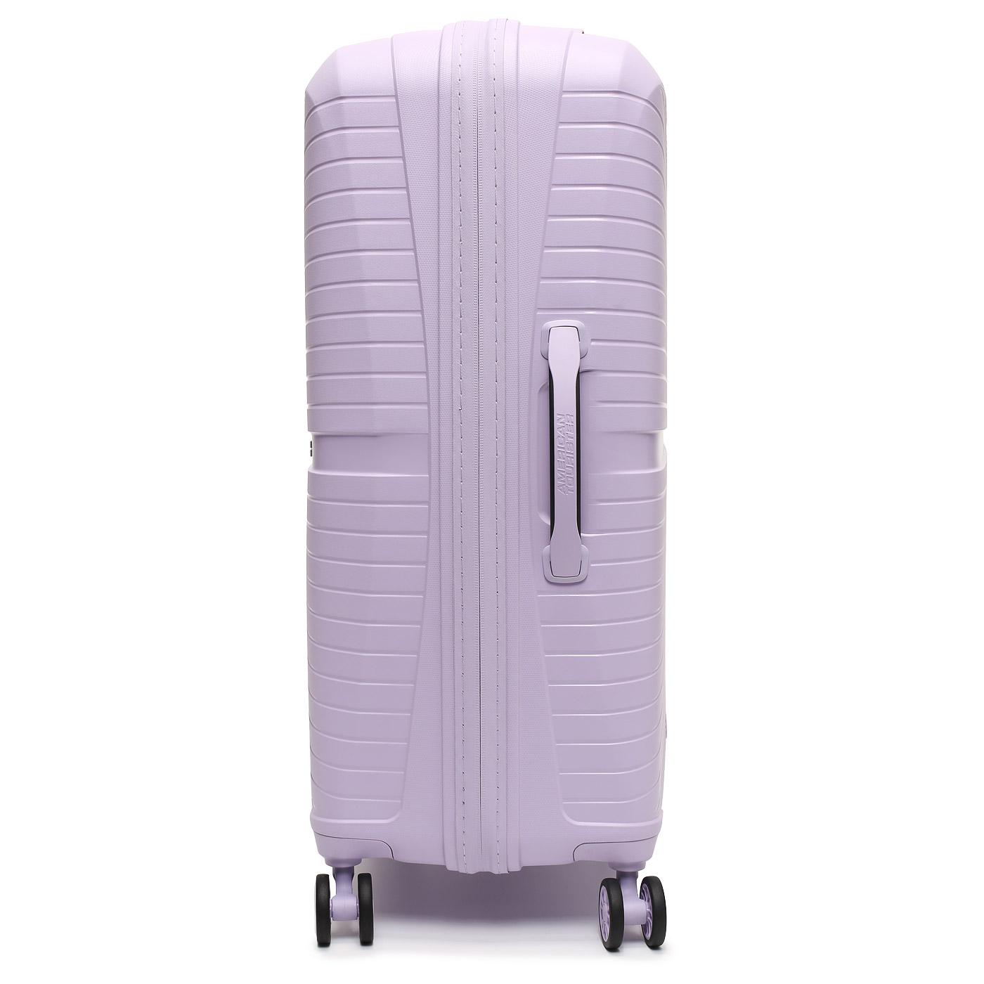 Чемодан средний M из полипропилена American Tourister Airconic